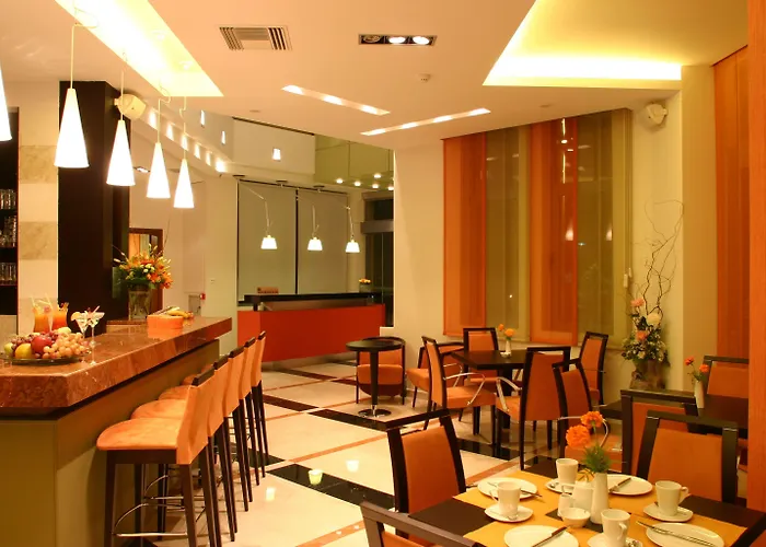 Alexandros Boutique 3*