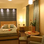 Alexandros Boutique Hotel