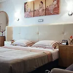 Alexandros Boutique Hotel