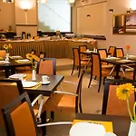 Alexandros Boutique Hotel 3*