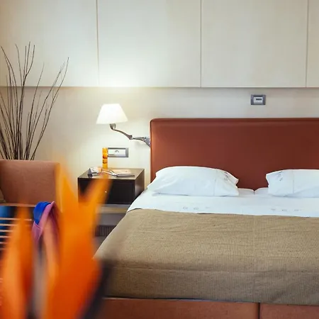 Alexandros Boutique Hotel 3*