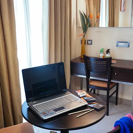 Alexandros Boutique Hotel 3*