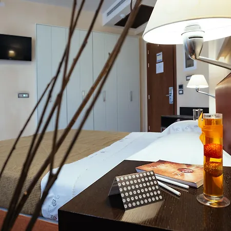 Alexandros Boutique 3*
