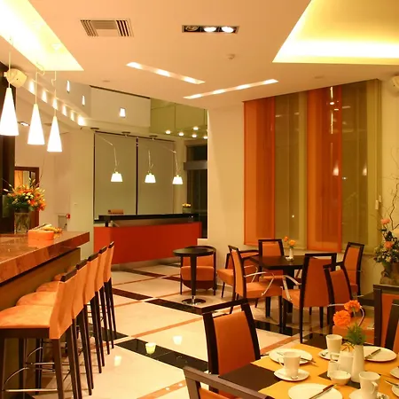 Alexandros Boutique Hotel