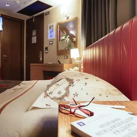 Alexandros Boutique Hotel 3*