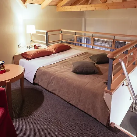 Alexandros Boutique 3*