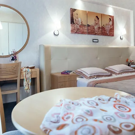 Otel Alexandros Boutique 3*