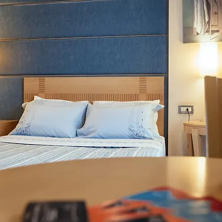 Hotel Alexandros Boutique 3*
