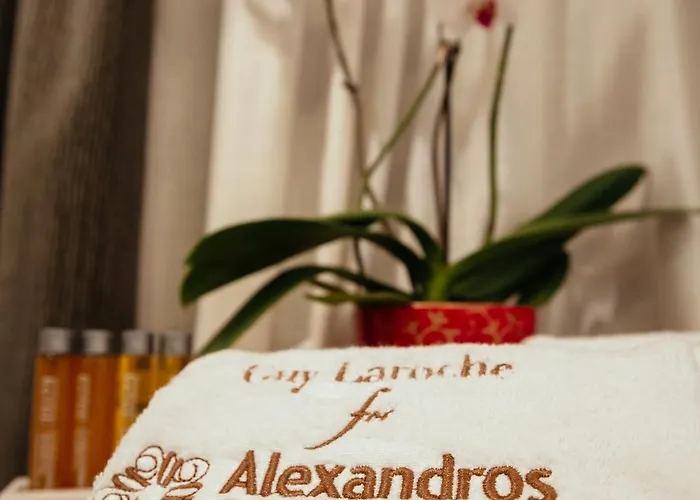 Alexandros Boutique 3*